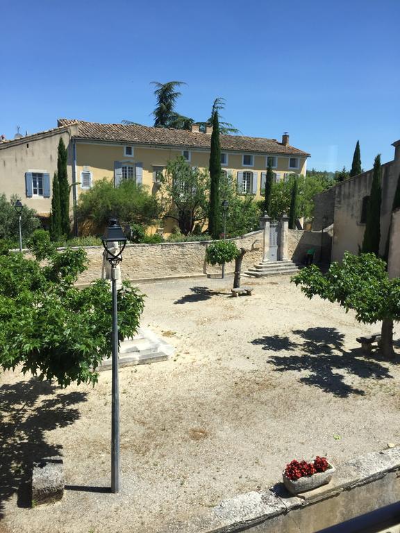 Le Vieux Bistrot Ξενοδοχείο Cabrières-dʼAvignon Εξωτερικό φωτογραφία