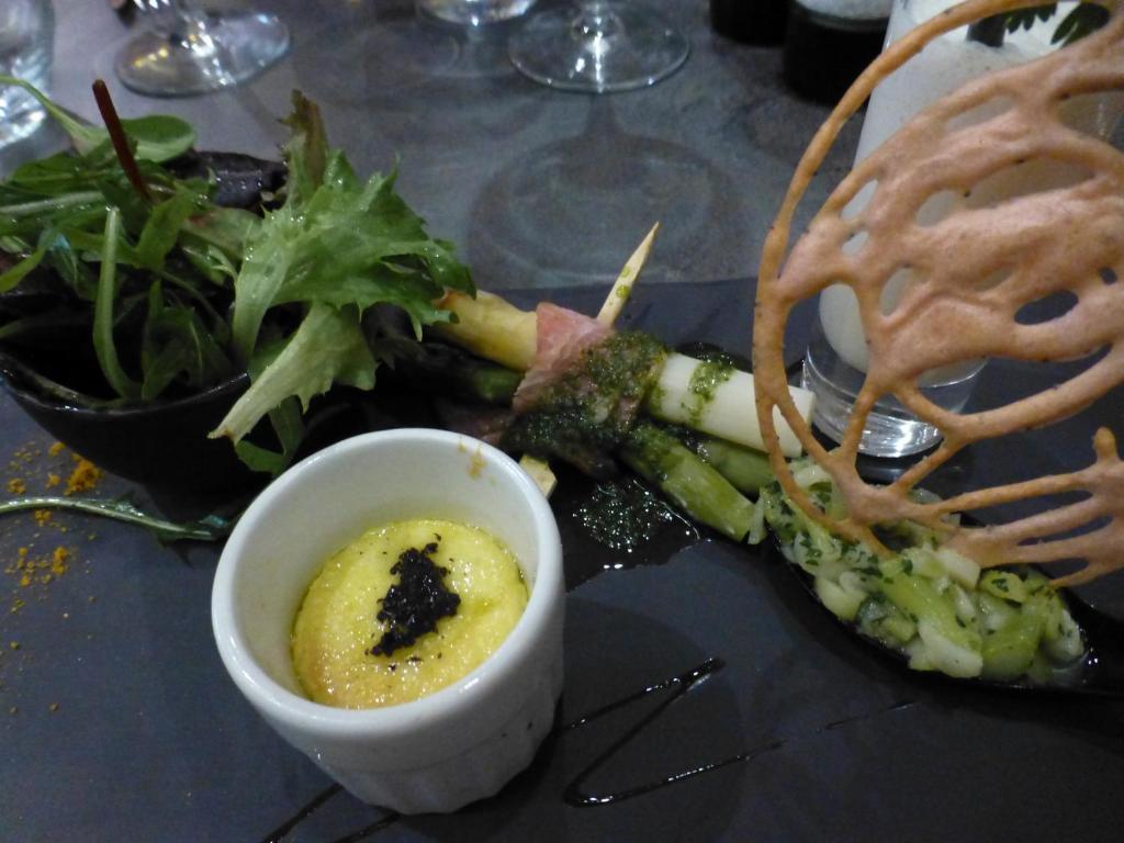 Le Vieux Bistrot Ξενοδοχείο Cabrières-dʼAvignon Εξωτερικό φωτογραφία